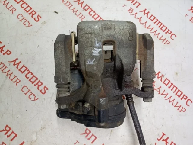 Суппорт задний правый для Mazda CX 5 KF 2017 на фотографиях