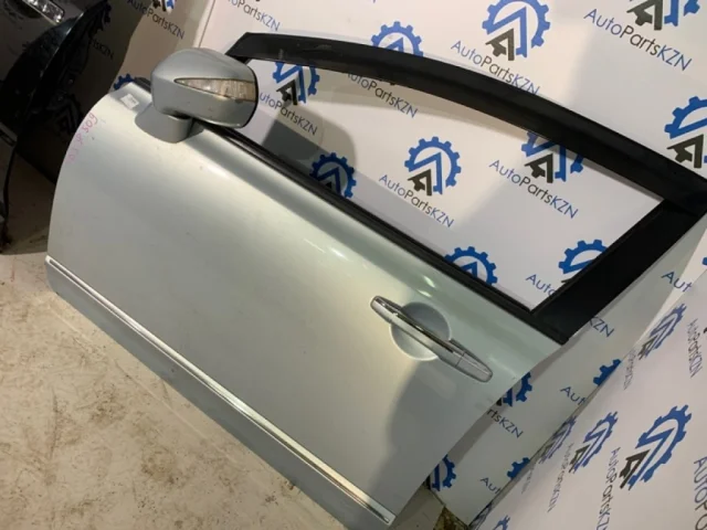 Дверь передняя левая для Honda Civic FA 2005-2010 седан на фотографиях