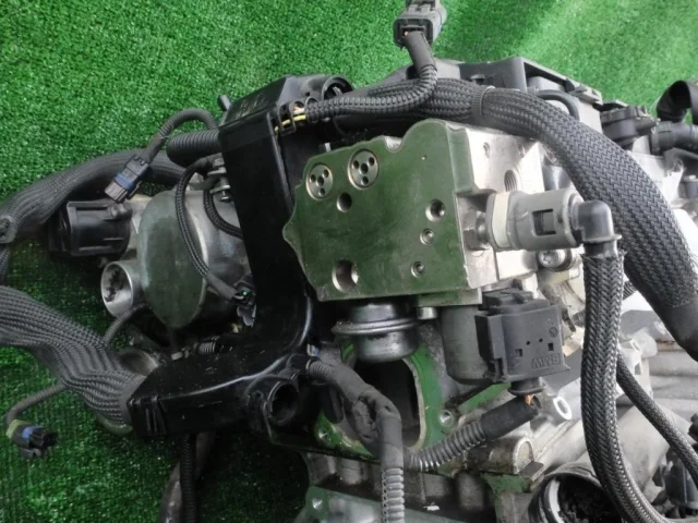 Двигатель без навесного для Peugeot 508 Седан 2011-2018 на фотографиях