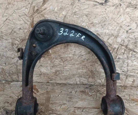 Рычаг передний правый верхний для Lexus LX J200 rest 2015+ на фотографиях