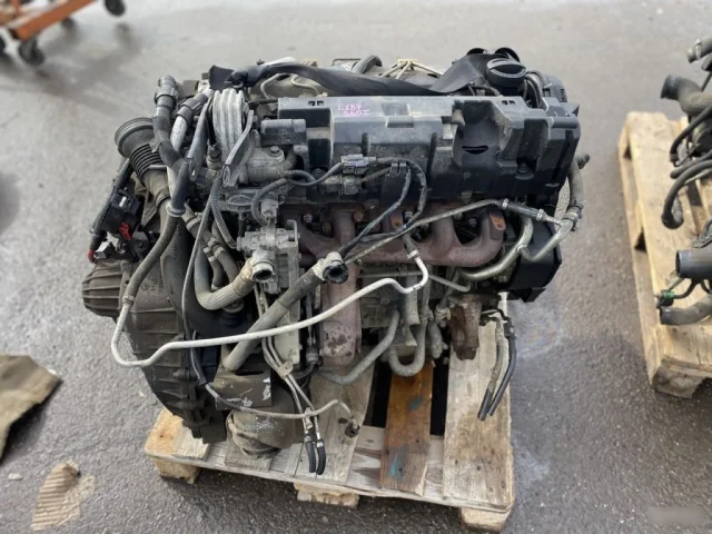 Продажа двигателя D5244T4