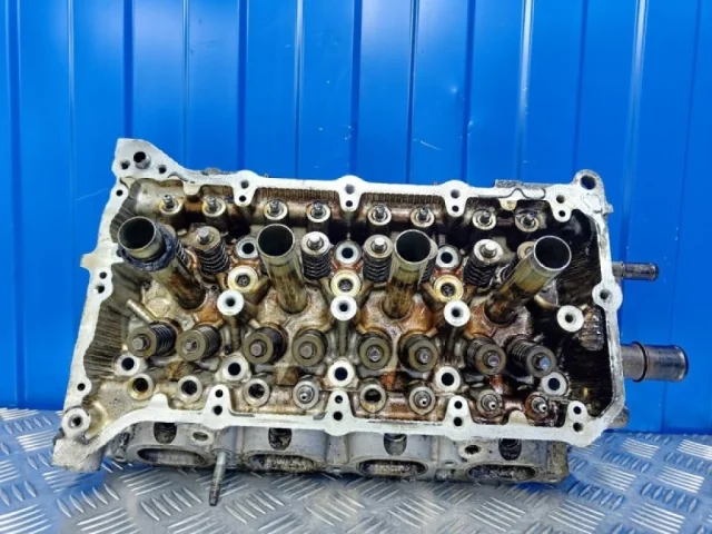 ГБЦ для Toyota RAV4 XA40 2013-2015 на фотографиях