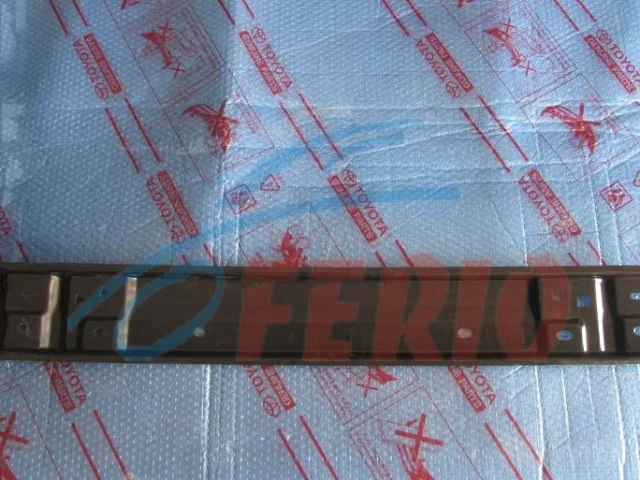 Усилитель заднего бампера для Toyota Corolla E140/E150 Седан 2006-2013 на фотографиях