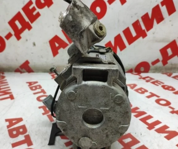 Компрессор кондиционера для Toyota Alphard H10 2002-2008 на фотографиях