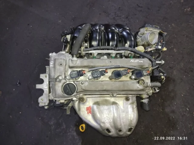 Двигатель без навесного для Toyota RAV4 XA20 3 door 2000-2005 на фотографиях
