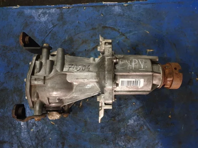 Редуктор заднего моста для Ford Explorer U502 2011-2016 на фотографиях