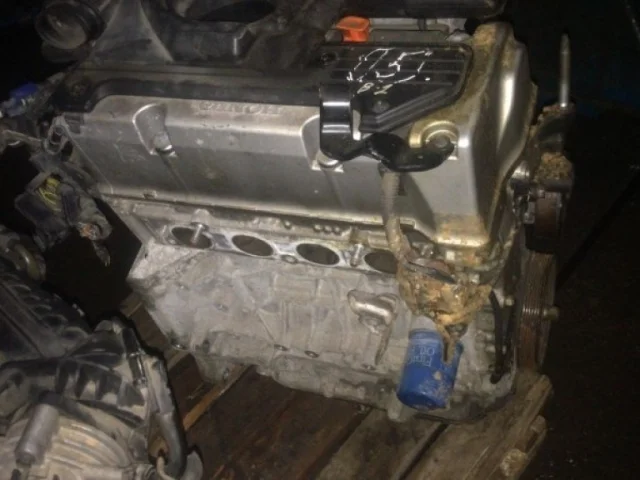 Двигатель для Honda Odyssey RB1, RB2 2003-2008 на фотографиях