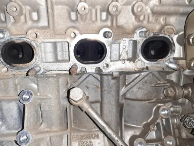 Двигатель без навесного для Nissan Pathfinder R52 2013-2017 на фотографиях