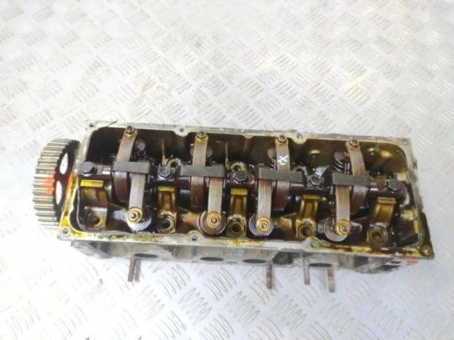 ГБЦ для Renault Logan 2005-2015 (LS) на фотографиях