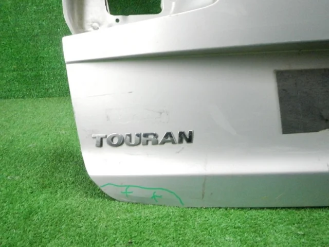 Крышка багажника для Volkswagen Touran 1T 2003-2015 на фотографиях