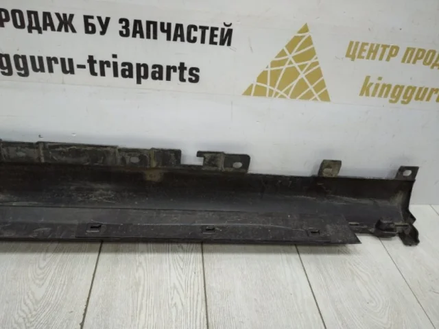 Порог правый для BMW X4 Ф26 (F26) 2014-2018 на фотографиях