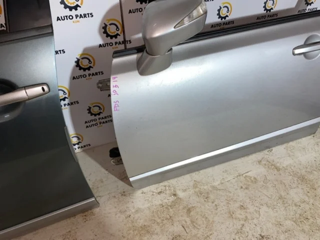 Дверь передняя левая для Honda Civic FA 2005-2010 седан на фотографиях