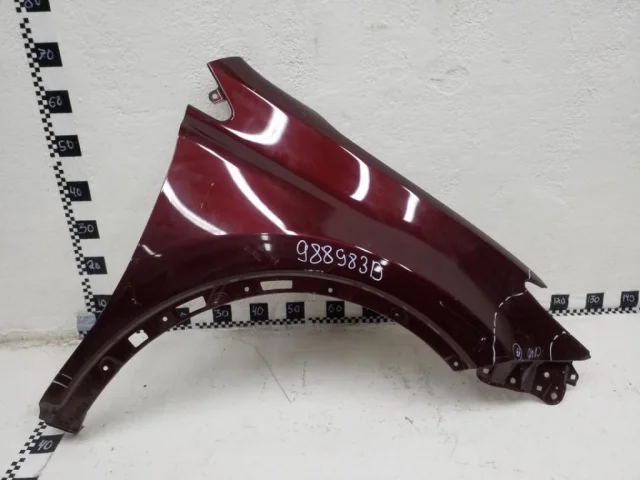 Крыло правое для Toyota RAV4 XA40 rest 2015-2019 на фотографиях