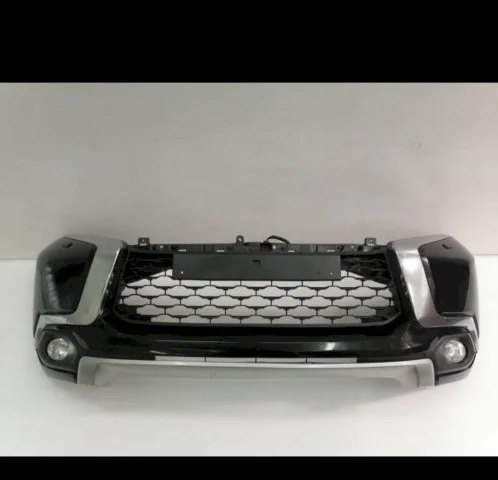 Бампер передний для Mitsubishi Pajero Sport KS0W 2016+ на фотографиях