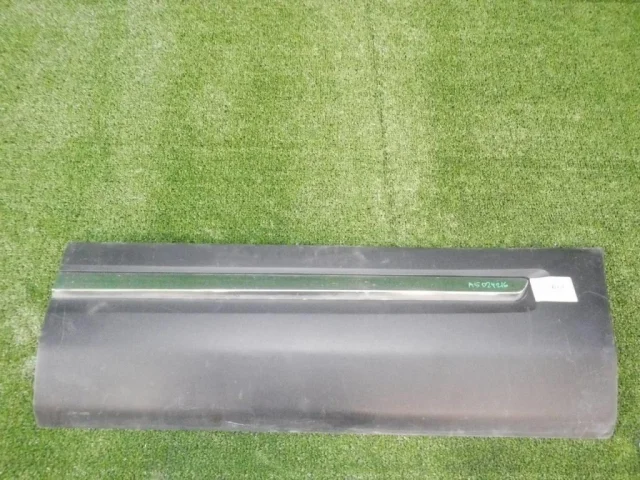 Молдинг двери задний левый для Ford Explorer U502 rest 2014-2019 на фотографиях