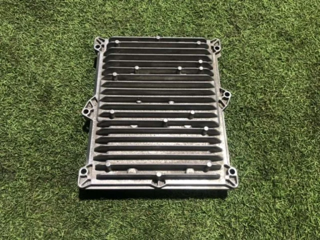 Блок управления двигателем для Audi Q7 4M 2015+ на фотографиях