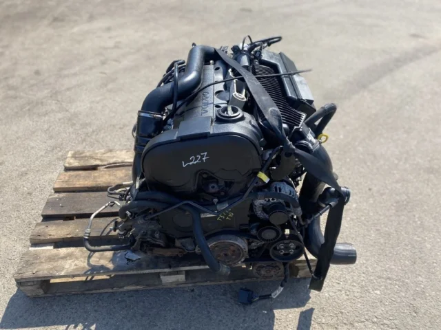 Продажа двигателя B5254T10