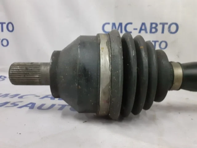 Привод передний правый для Volvo C30 MK 2006-2013 на фотографиях