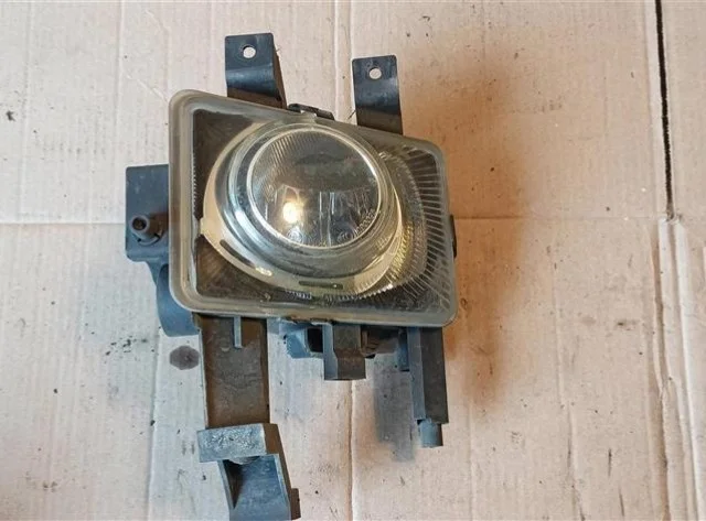 Противотуманка (ПТФ) передняя левая для Opel Zafira C 2011-2015 на фотографиях