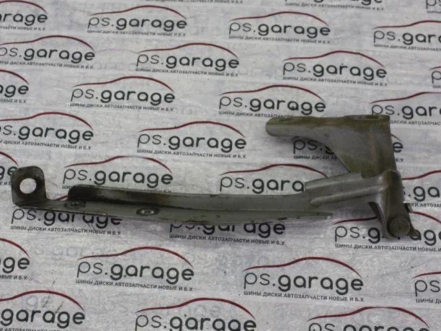 Петля капота левая для Nissan Note E11 2005-2012 на фотографиях