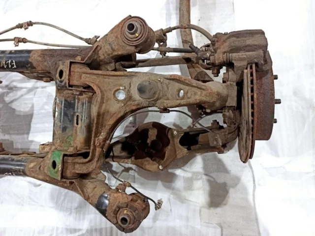 Рычаг задний правый верхний для Suzuki Grand Vitara 3dr 2005-2016 на фотографиях