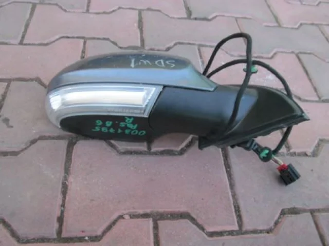 Зеркало боковое левое для Volkswagen Passat (B6, Typ 3C) 2005-2010 на фотографиях