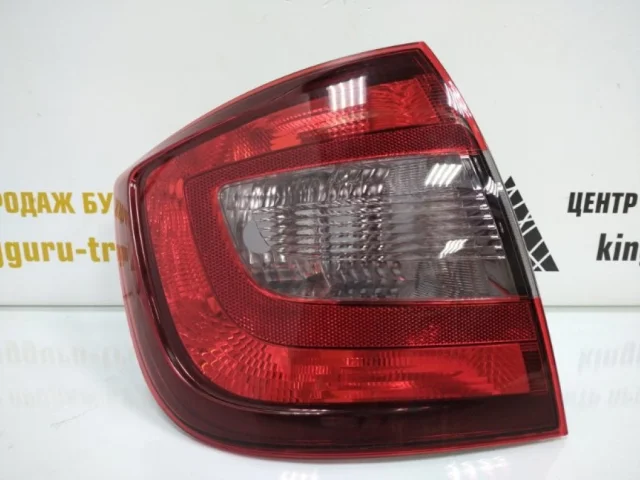 Фонарь левый для Skoda Rapid I NH3 2012-2017 на фотографиях