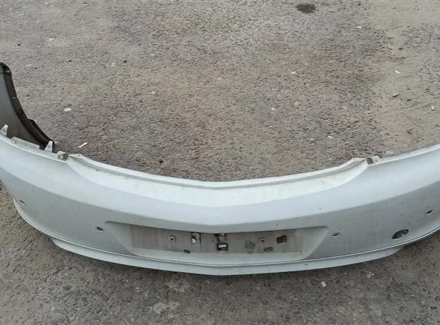 Бампер для Opel Insignia Хэтчбек A 2008-2017 на фотографиях