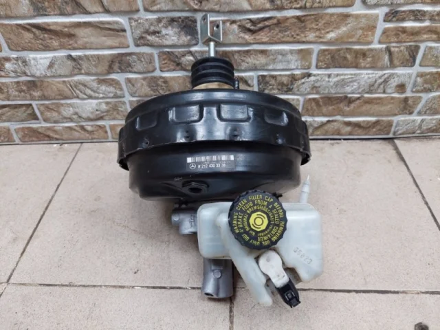 Вакуумный усилитель тормозов для Mercedes-Benz E class W212 2009-2015 на фотографиях