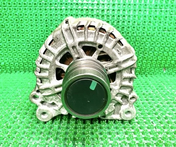 Генератор для Volkswagen Golf VII (5G) 2012-2017 на фотографиях