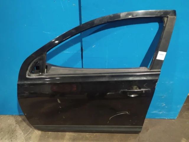 Накладка на дверь передняя левая для Nissan Qashqai J10 2006-2013 на фотографиях