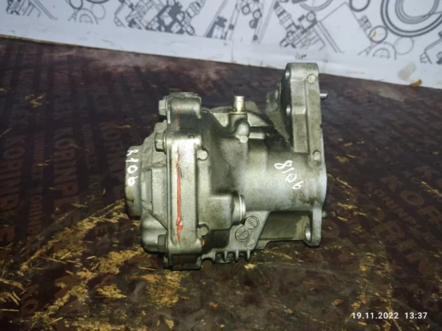 Редуктор переднего моста для Toyota RAV4 XA40 rest 2015-2019 на фотографиях