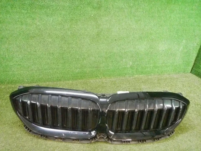 Воздуховод радиатора левый верхний для BMW 3er G20 2018+ на фотографиях