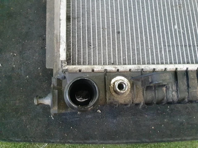 Радиатор охлаждения ДВС для Mercedes-Benz GL class X166 2012-2016 на фотографиях