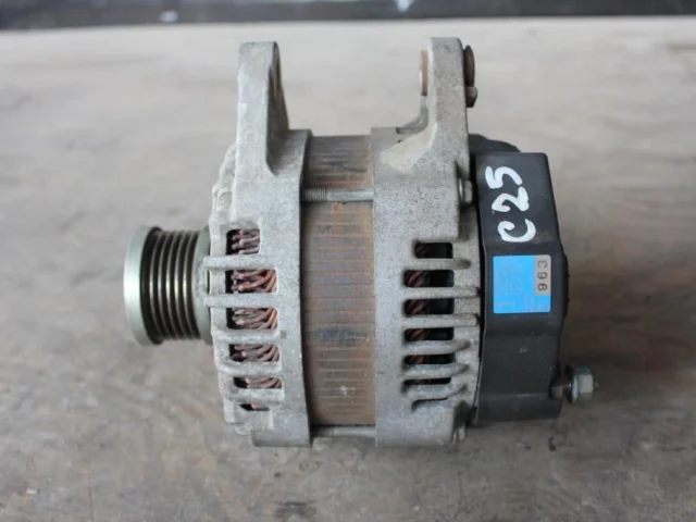 Генератор для Nissan X-Trail T31 RU 2007-2014 на фотографиях