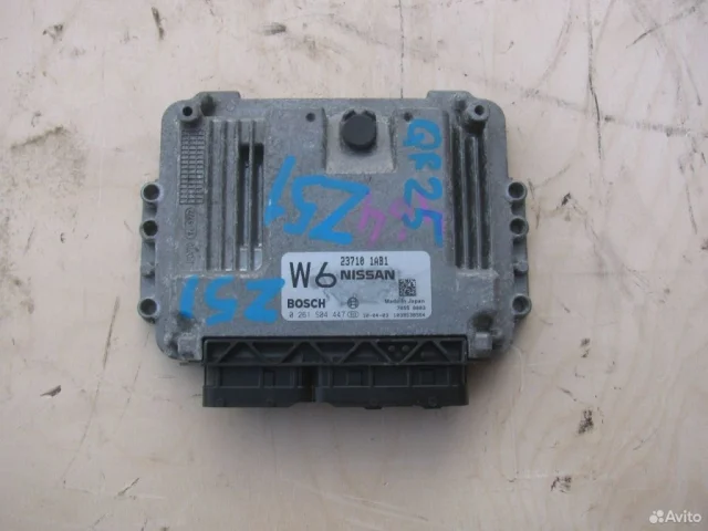 Блок управления двигателем для Nissan X-Trail T31 RU 2007-2014 на фотографиях