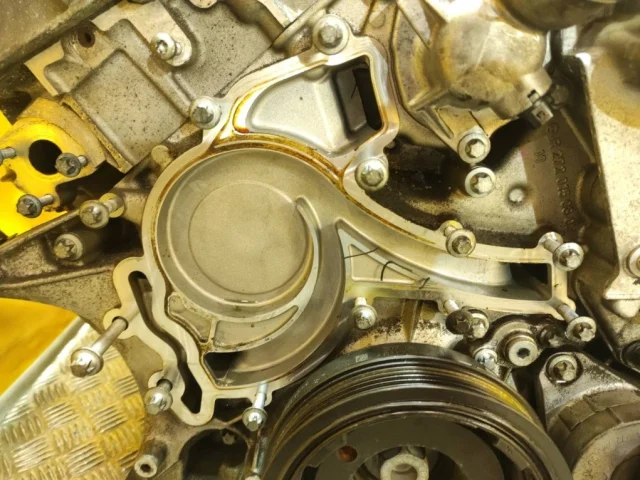 Продажа двигателя 272.975