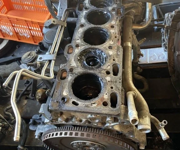 Продажа двигателя D5244T