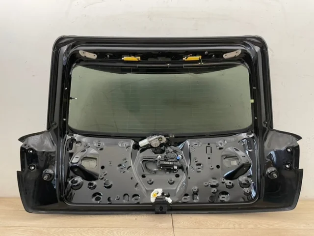 Дверь багажника для Audi Q7 4M 2015+ на фотографиях