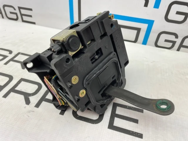 Селектор АКПП для Mercedes-Benz CLK class C208 1997-2002 на фотографиях