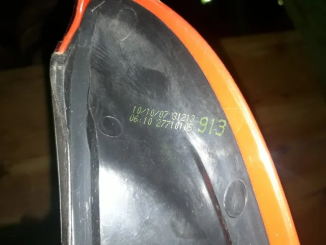 Фонарь левый для Volvo C30 MK 2006-2013 на фотографиях