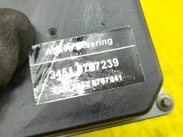 Блок ABS для BMW 5er Е60 2003-2010 на фотографиях