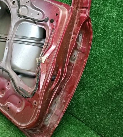 Двери для Honda Civic FA 2005-2010 седан на фотографиях