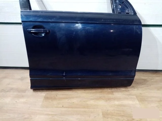 Дверь передняя правая для Audi Q7 4L 2005-2015 на фотографиях