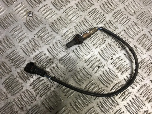 Лямбда-зонд (второй) для Suzuki Grand Vitara 3dr 2005-2016 на фотографиях