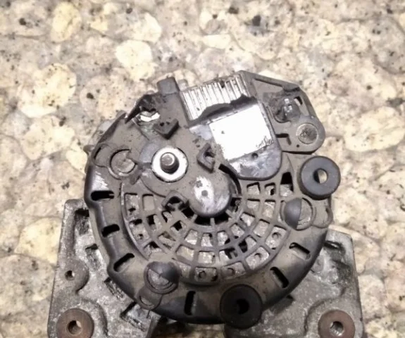 Генератор для Renault Logan 2014-2018 (L8) на фотографиях