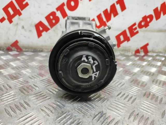 Компрессор кондиционера для Toyota RAV4 XA40 2013-2015 на фотографиях