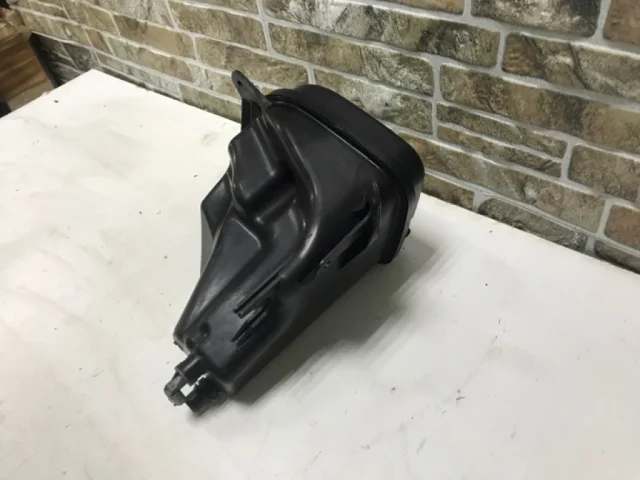 Расширительный бачок радиатора для BMW X5 Е70 2006-2013 на фотографиях