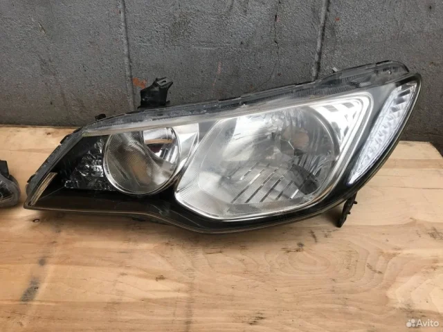 Фары для Honda Civic FD 2005-2012 седан на фотографиях