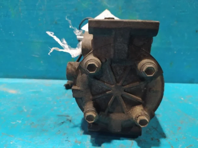 Компрессор кондиционера для Mitsubishi Lancer 9 Седан CS 2003-2010 на фотографиях